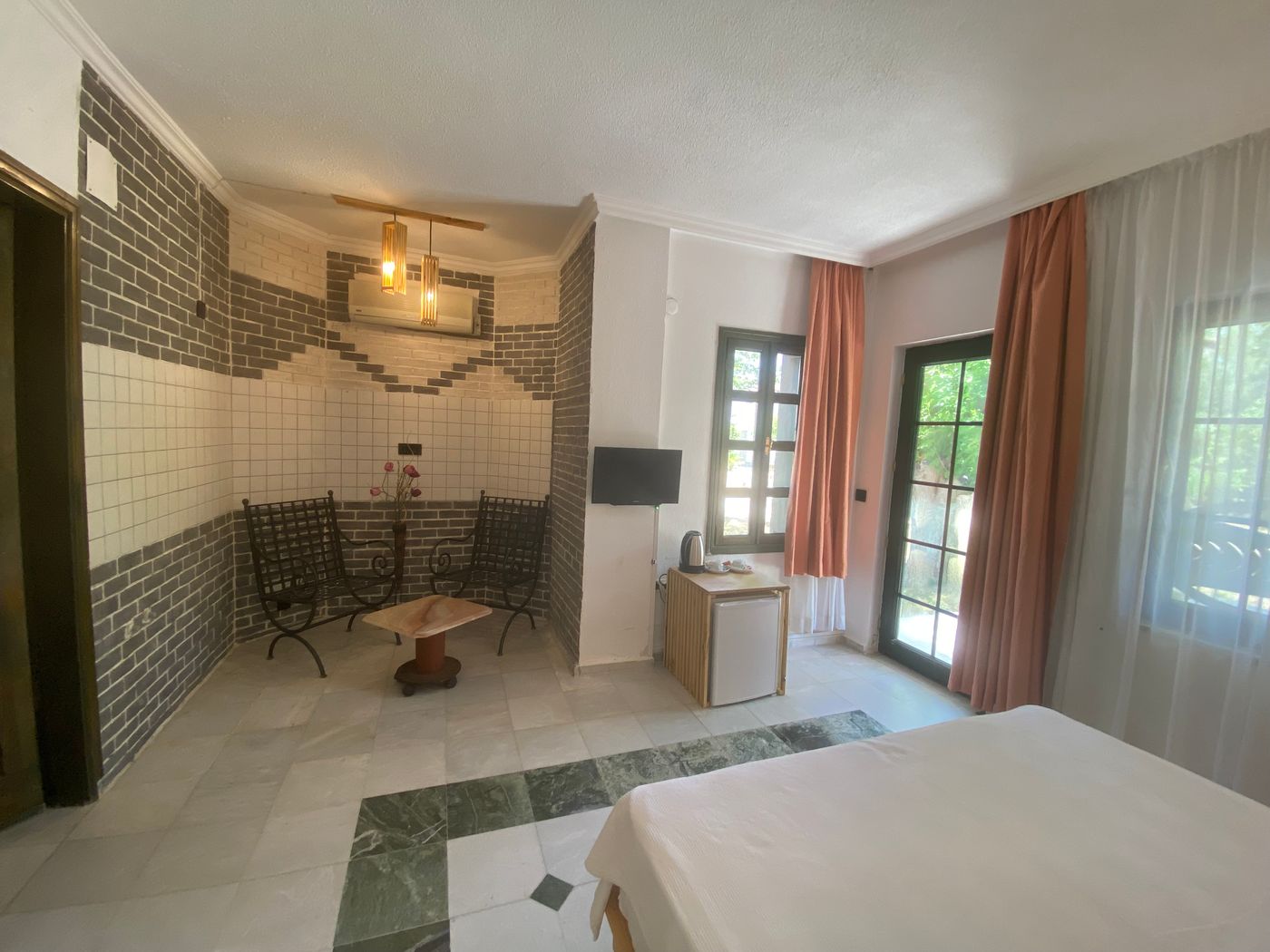 Club-Mel-Holiday-Resort-Room-61