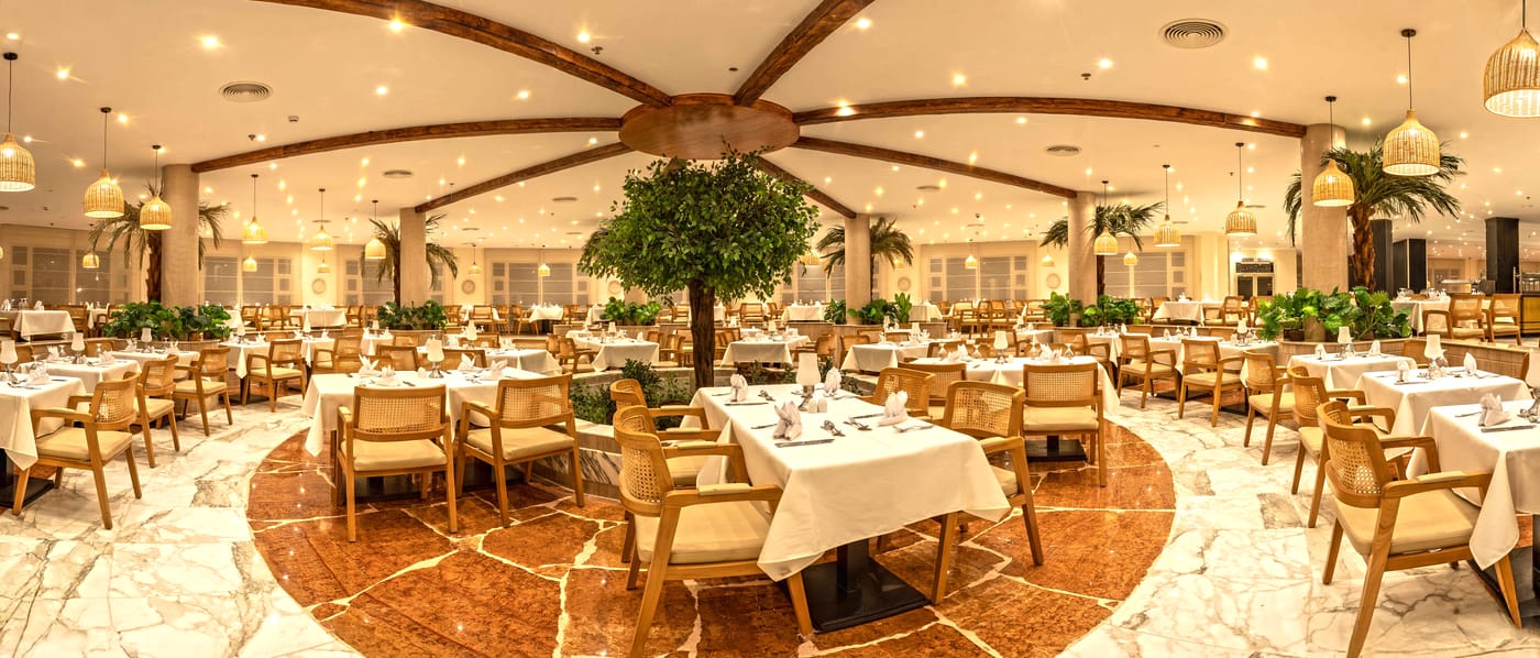 Invidia Coral Beach Tiran 28.10