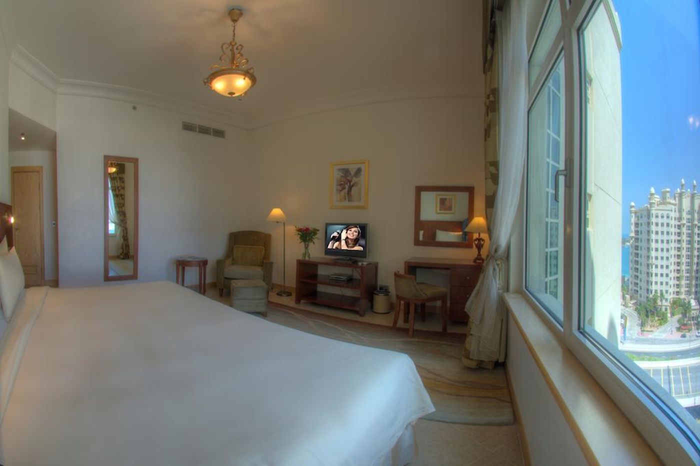 Royal-Club-Palm-Jumeirah-Dubai-General-view-26