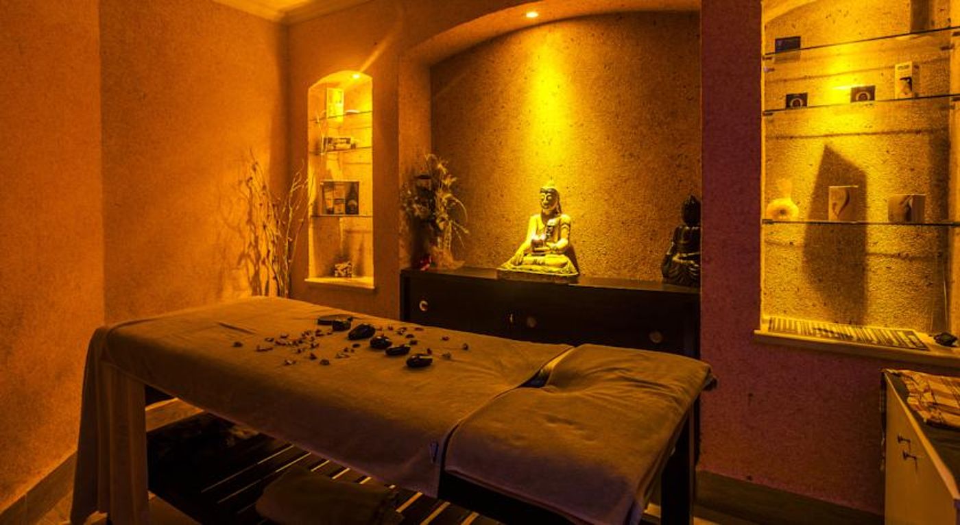 White Gold Hotel & Spa