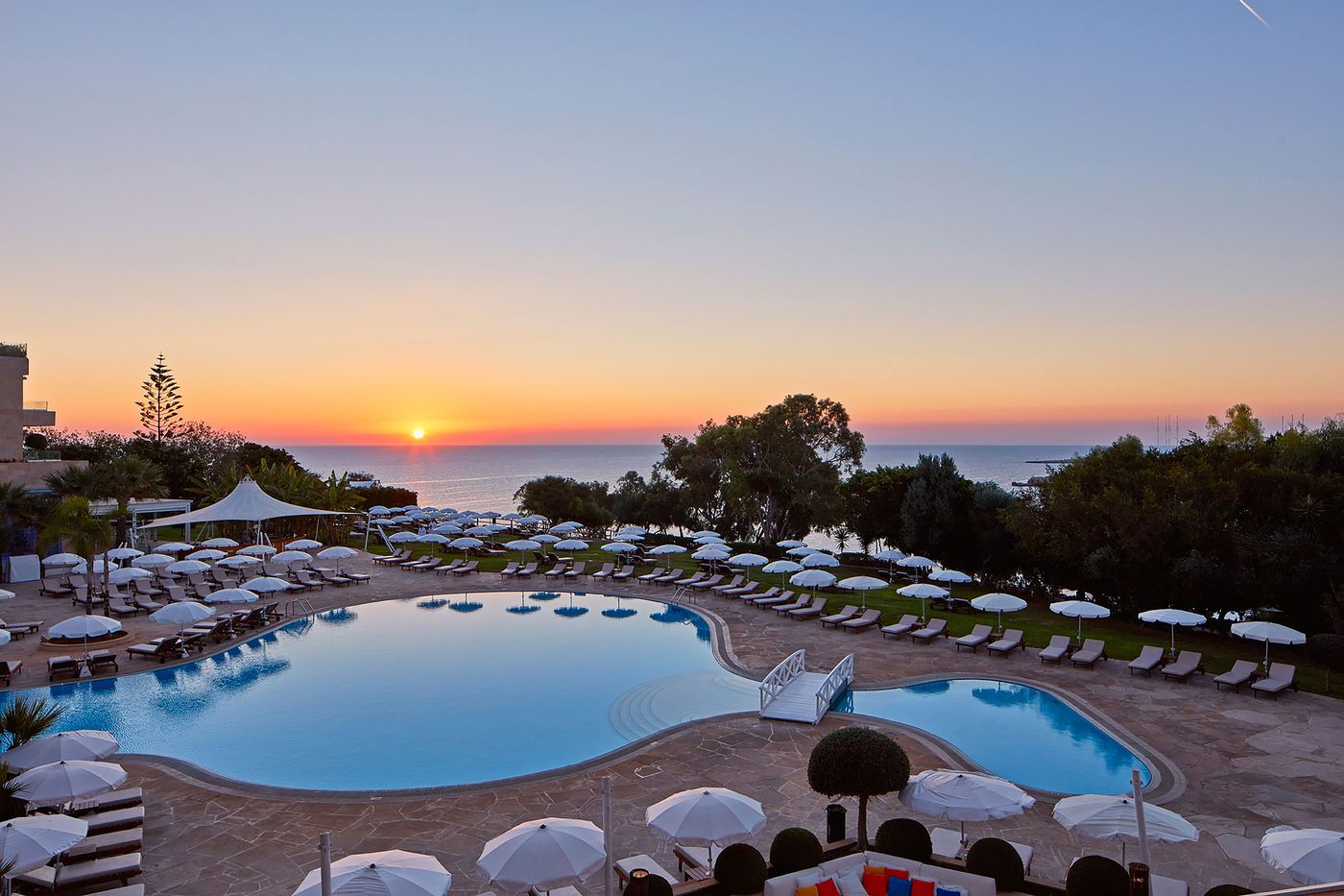 Grecian-Park-Hotel-Pool-12