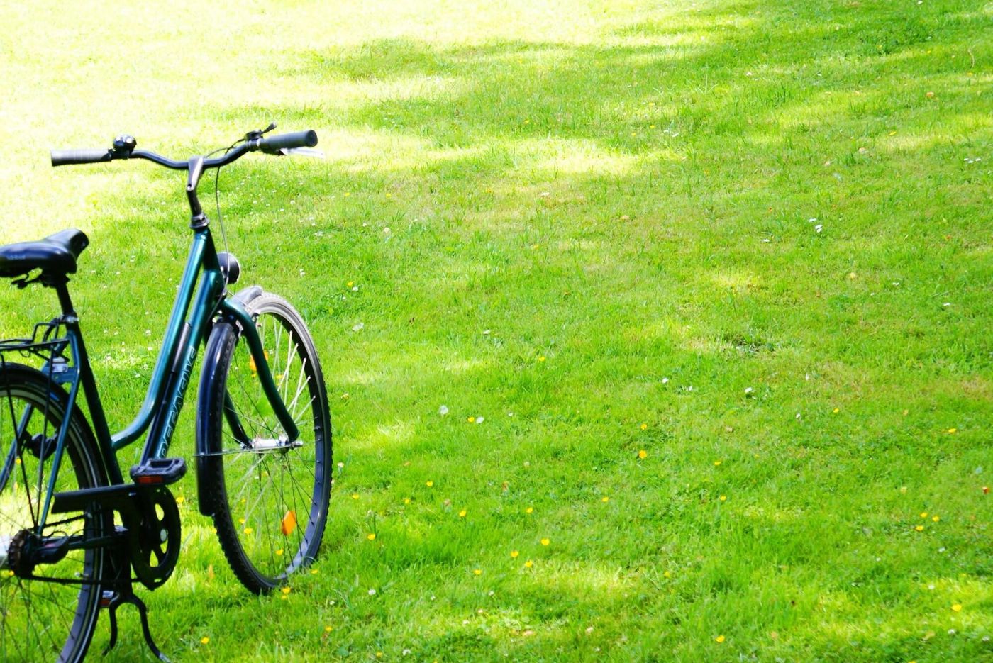 Vier Jahreszeiten Berlin City-Germany-BERLIN-Sports and Entertainment-2