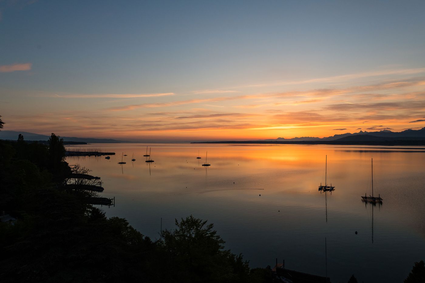 Lake-Geneva-Hotel-General-view-37