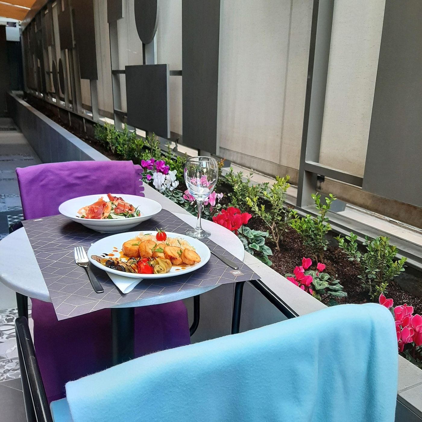 Athenian-Montaza-Hotel-Restaurant-71