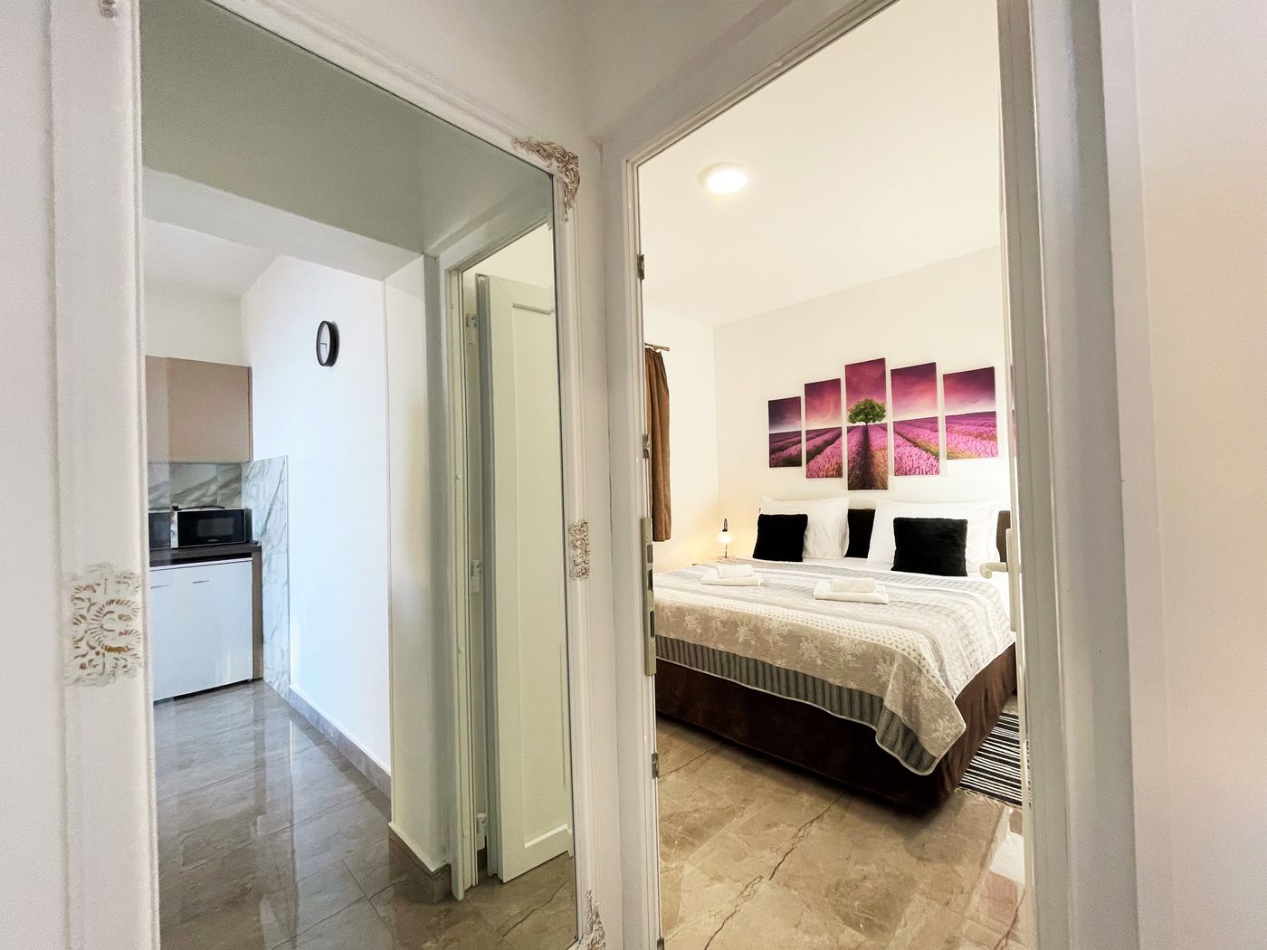 Villa-Sunset-Room-55