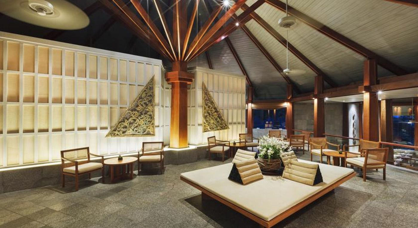 The-Surin-Phuket-Lobby-46