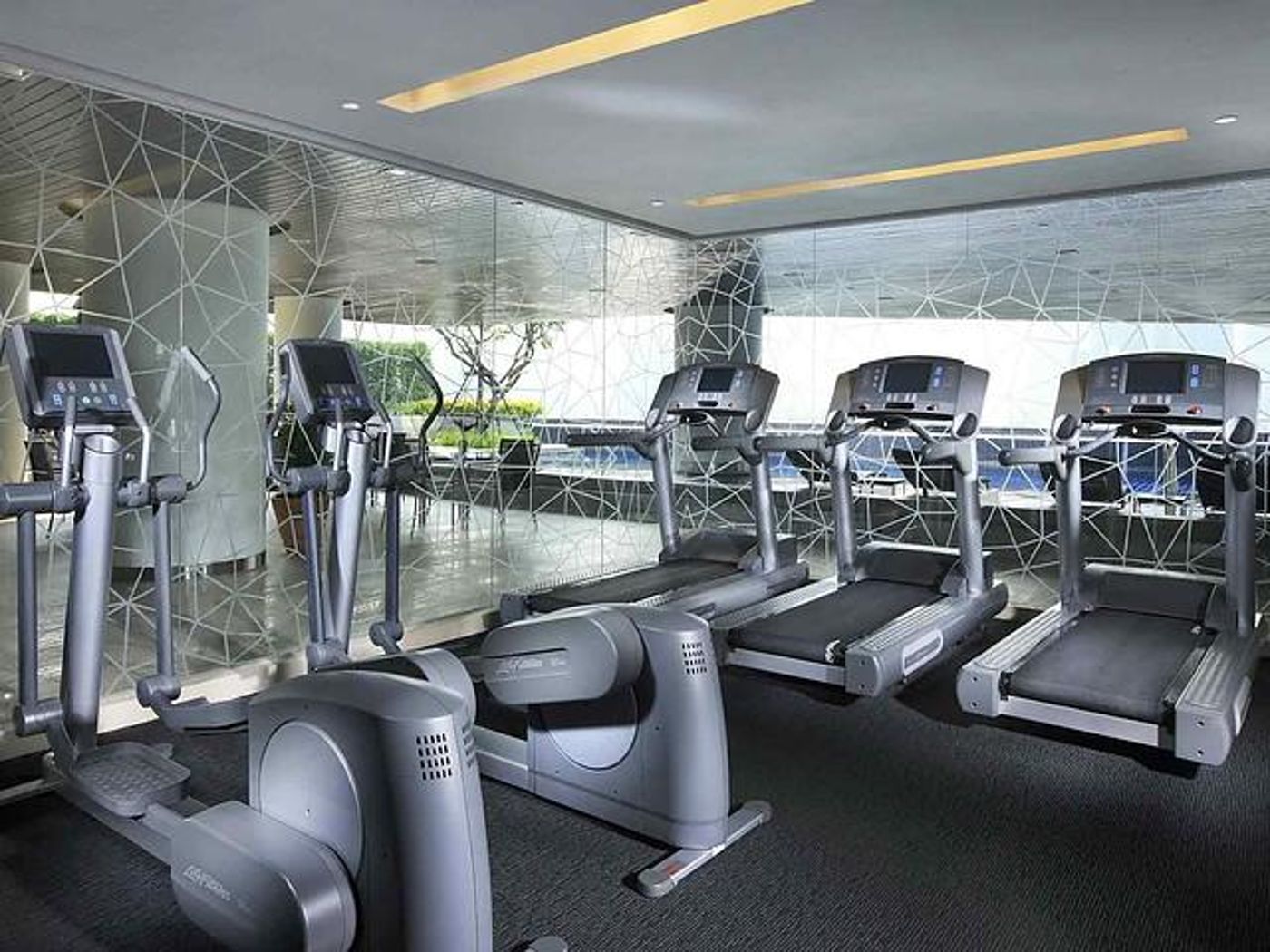 Pullman Bangkok Hotel G