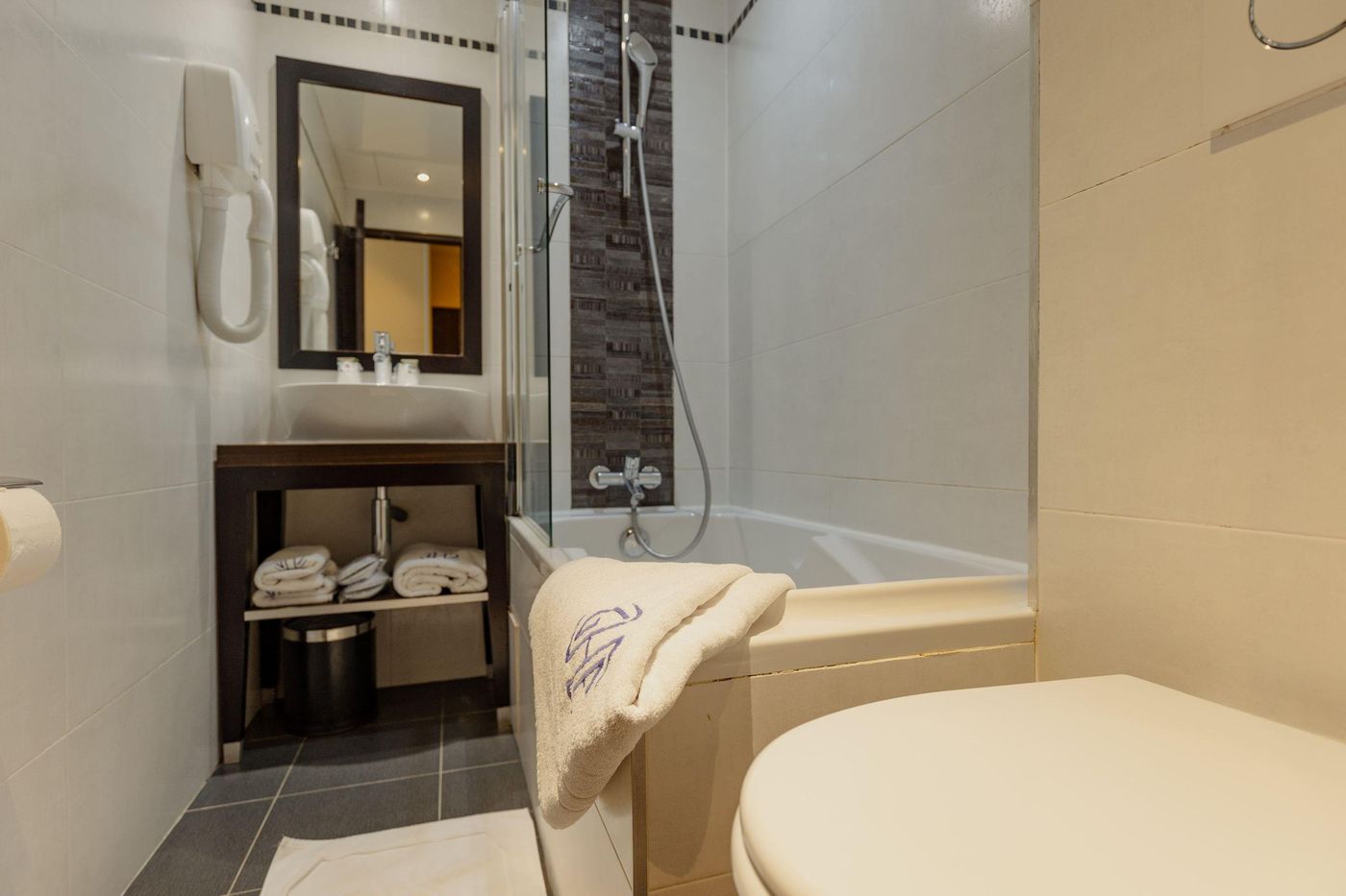 Grand-Hotel-Francais-Room-62