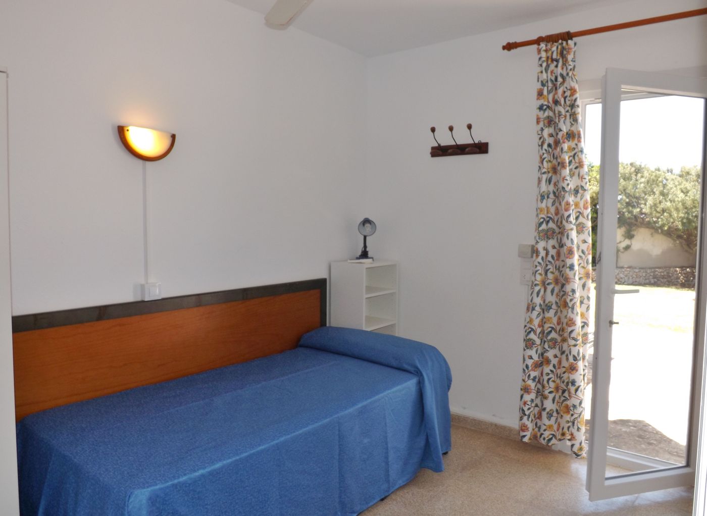 Nure-Cel-Blau-Room-45