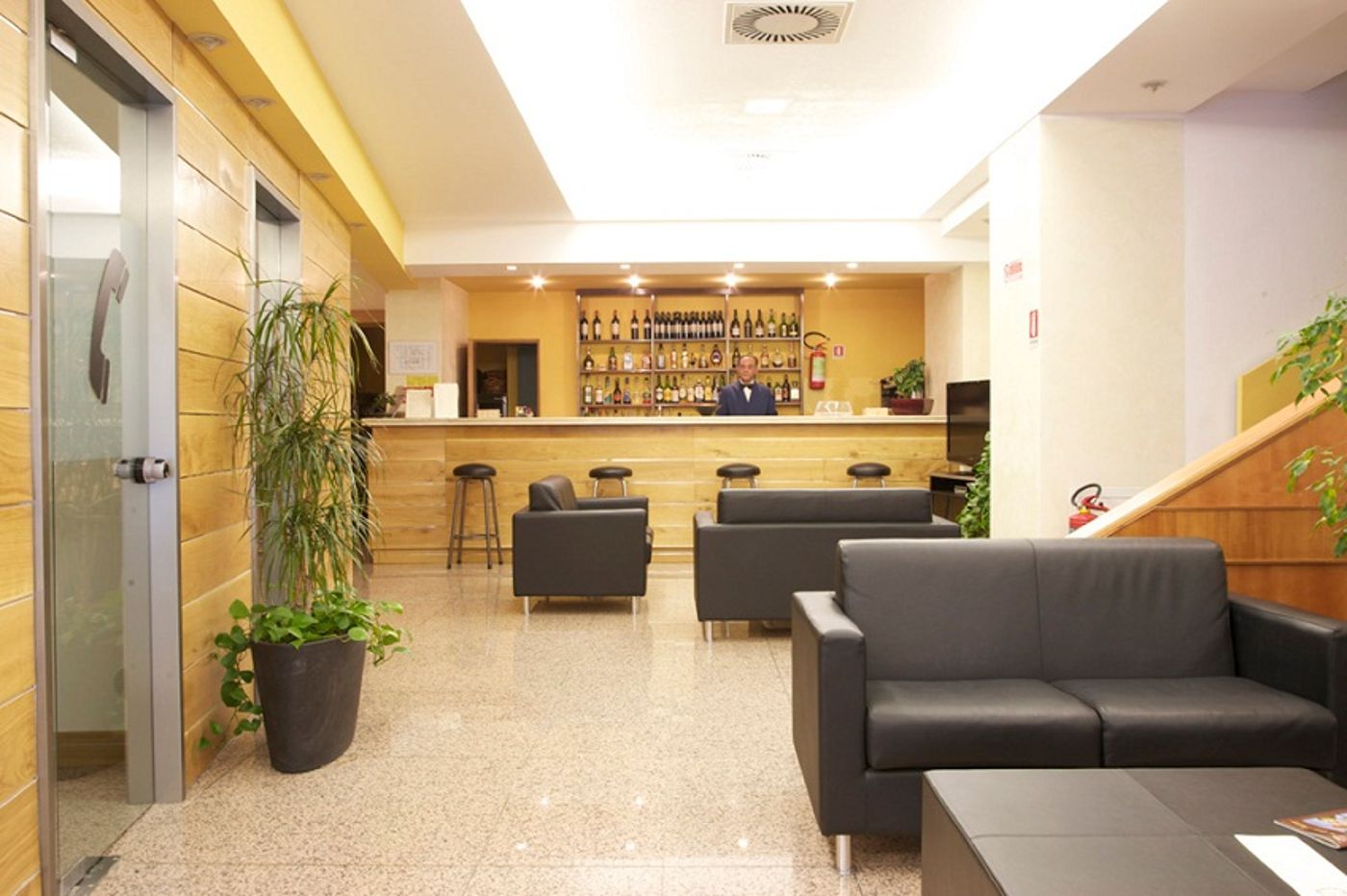 Crisol Europa-Italy-PALERMO-Lobby-7