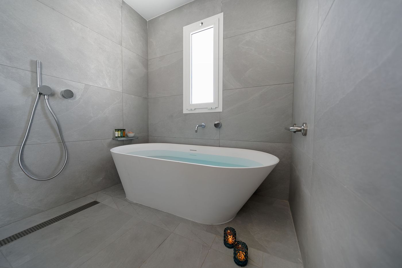 Broncemar-Beach-Room-53