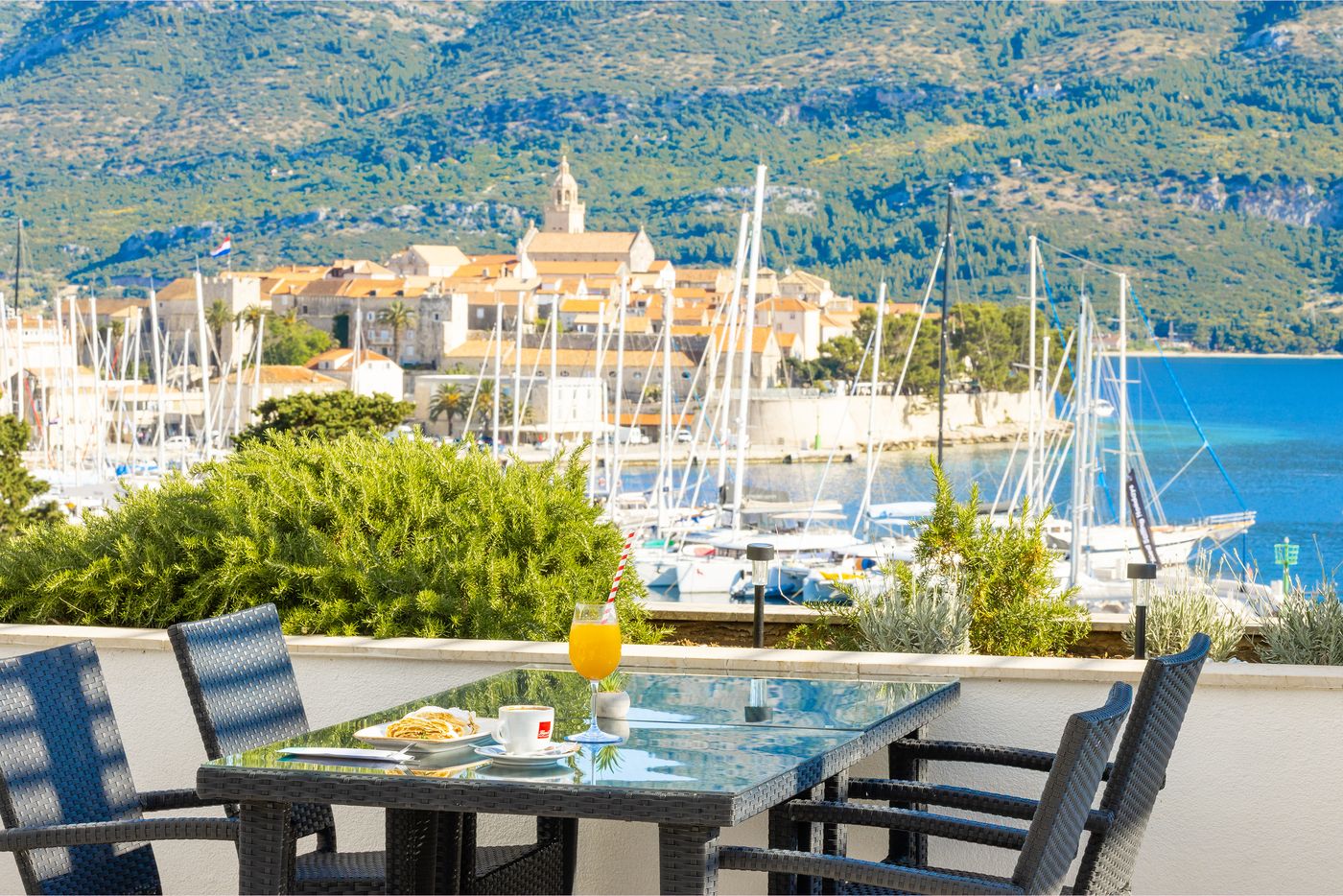 Marko-Polo-Terrace-64