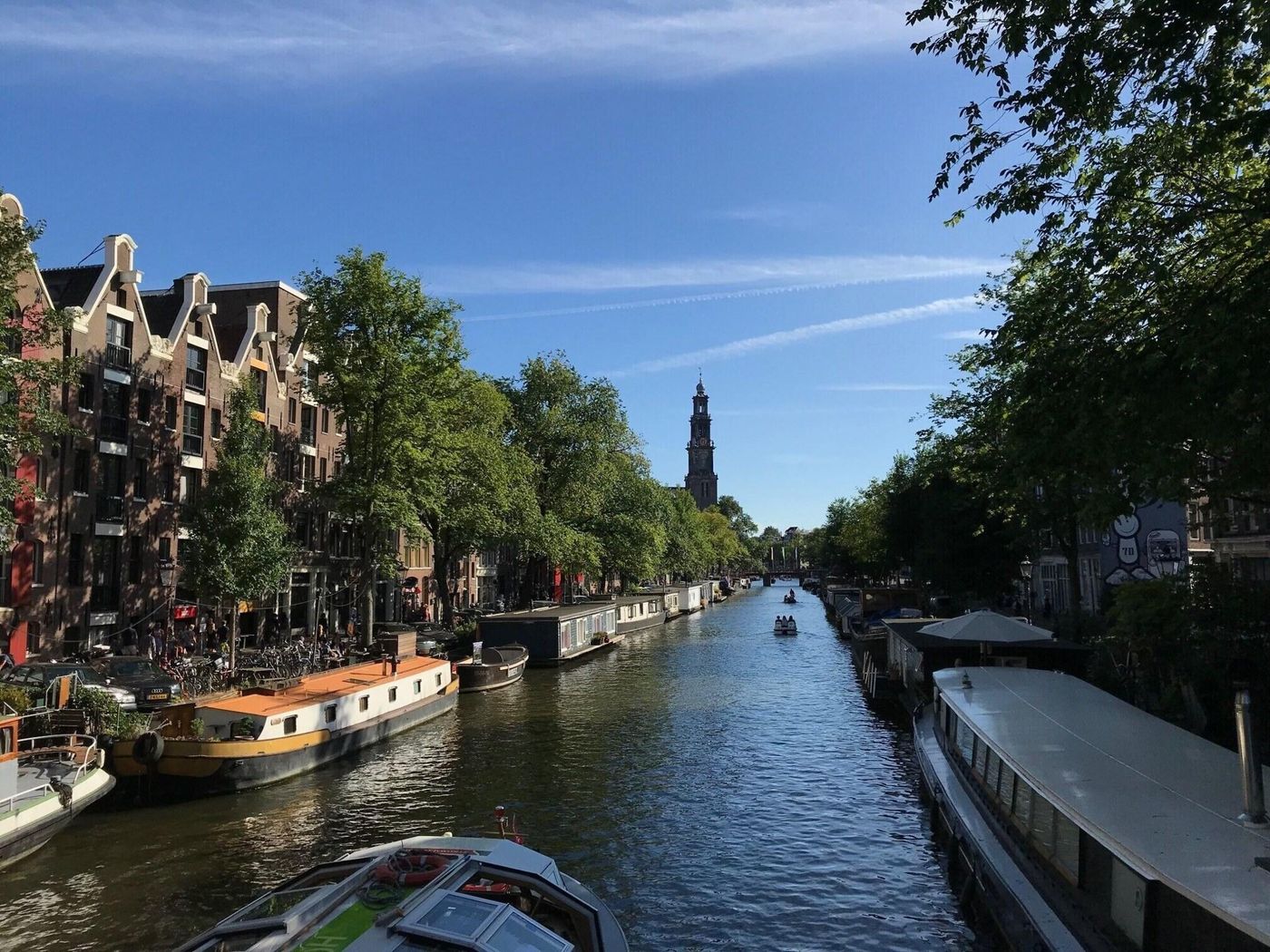 The-Pavilions-Amsterdam--The-Toren-Sports-and-Entertainment-4