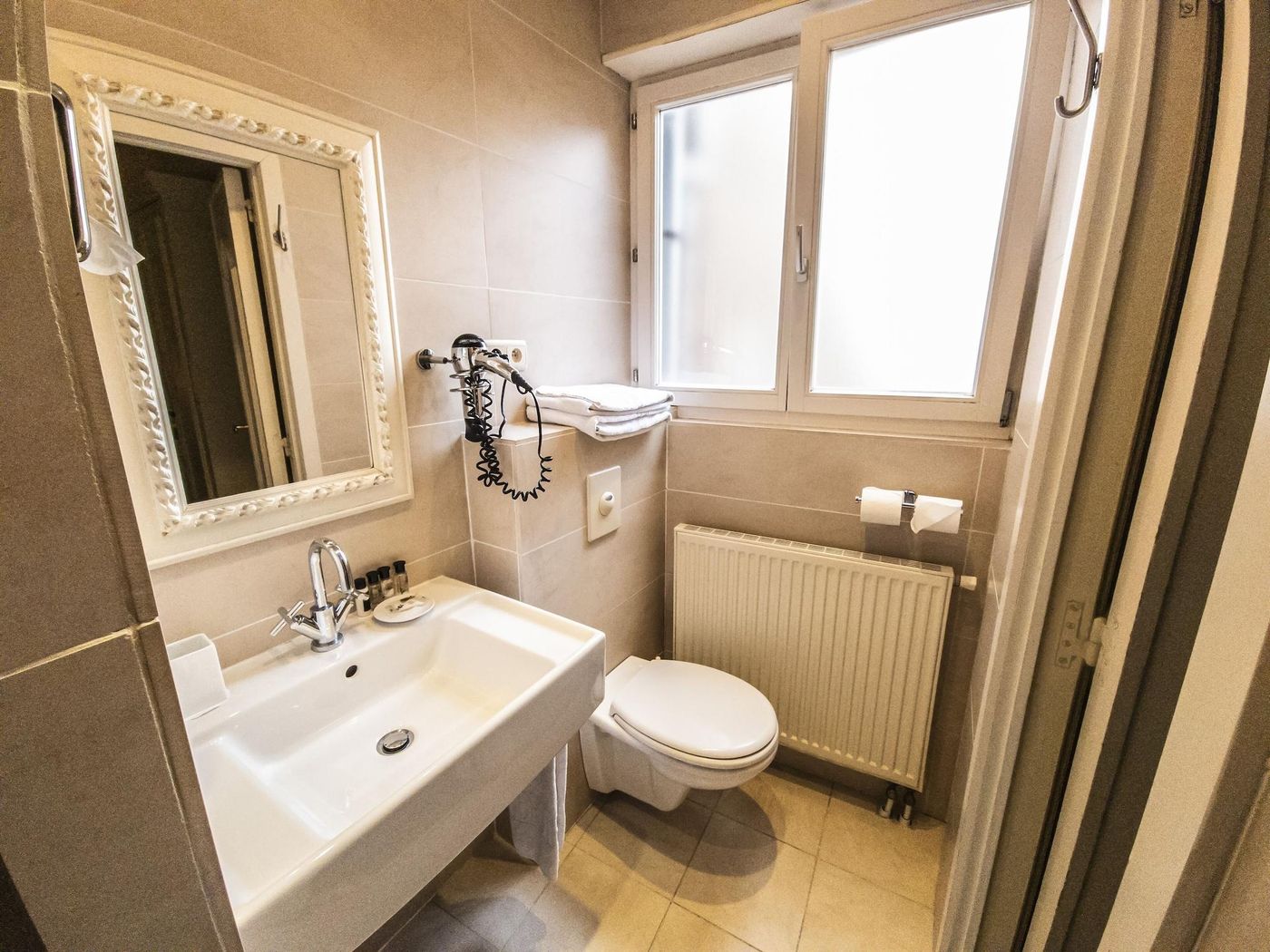 Pand 17 - Charming Guesthouse-Belgium-BRUGES-Room-10