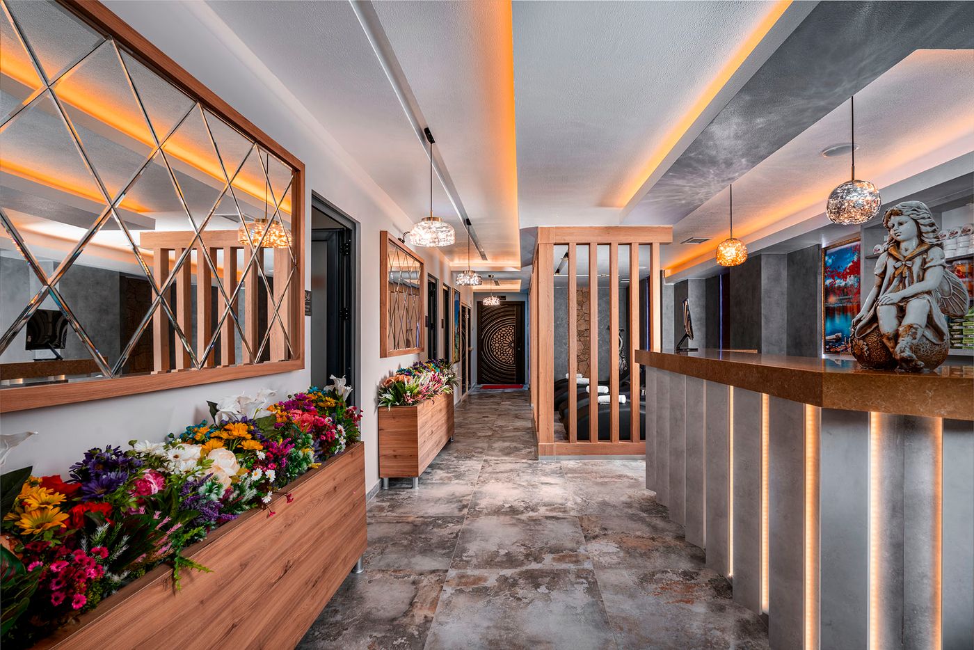 Big-Blue-Suite-Hotel-Sports-and-Entertainment-60