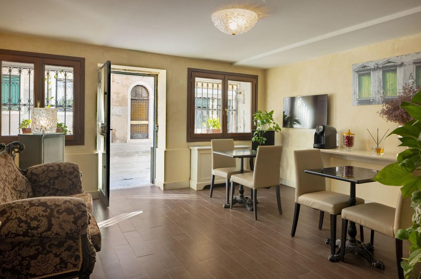 Residenza-Venezia-By-Gruppo-Una-Lobby-9