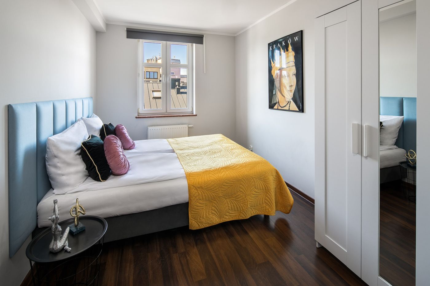 Corner-House-Residence-Room-8