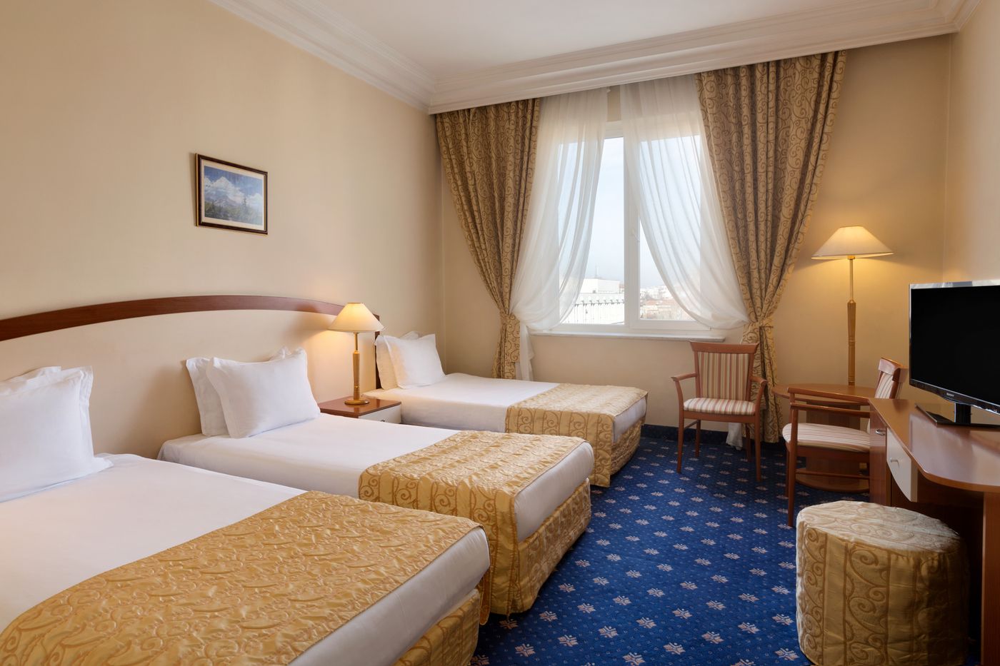 Ramada-Plovdiv-Trimontium-Room-6