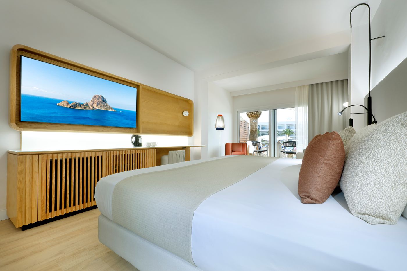 Grand-Palladium-Palace-Ibiza-Resort---Spa-Room-35
