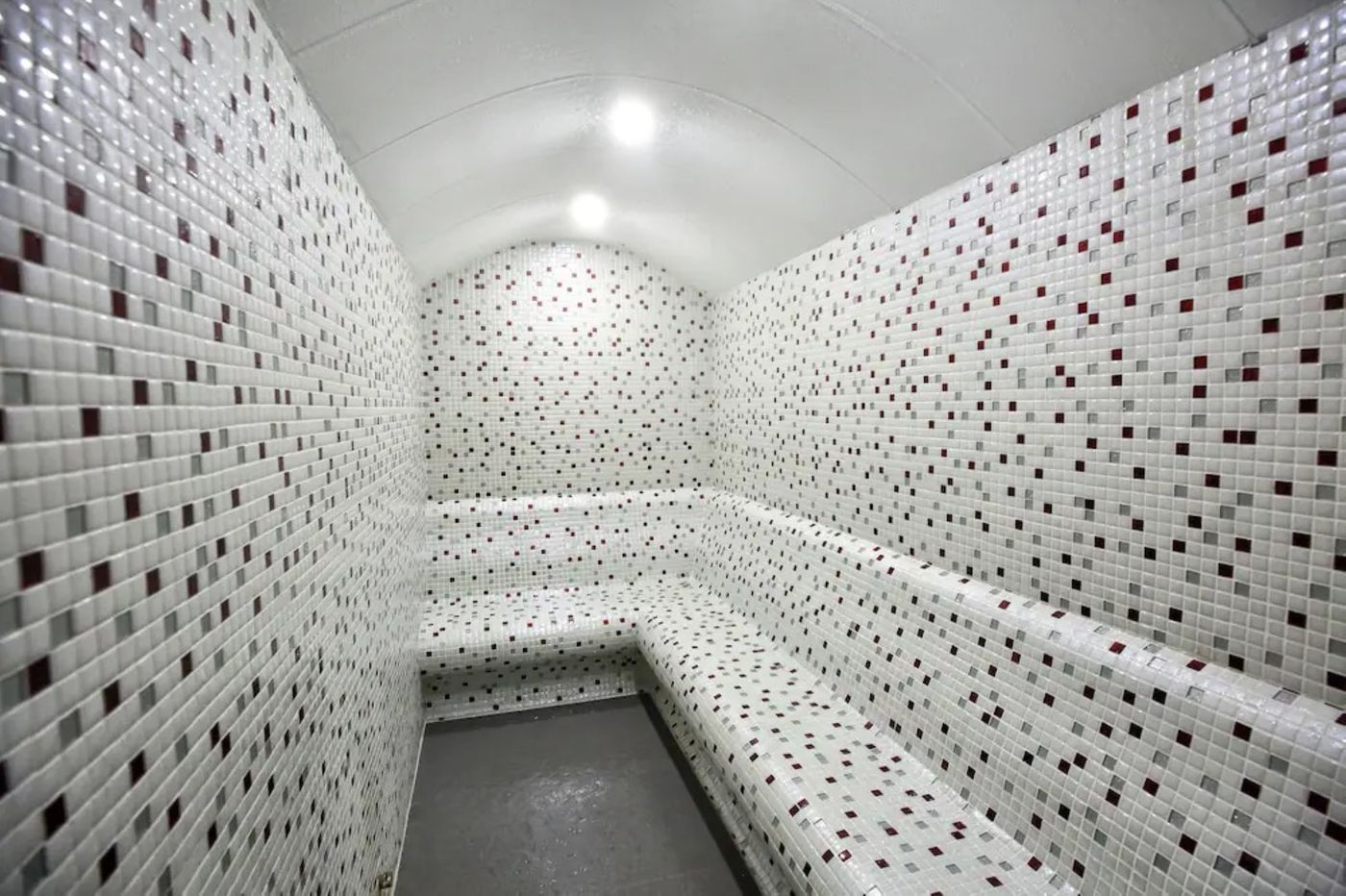 Dedeman-Istanbul-Sports-and-Entertainment-49