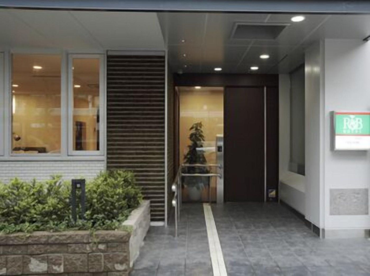 R&B Hotel Kamatahigashiguchi-Japan-Tokyo-General view-5