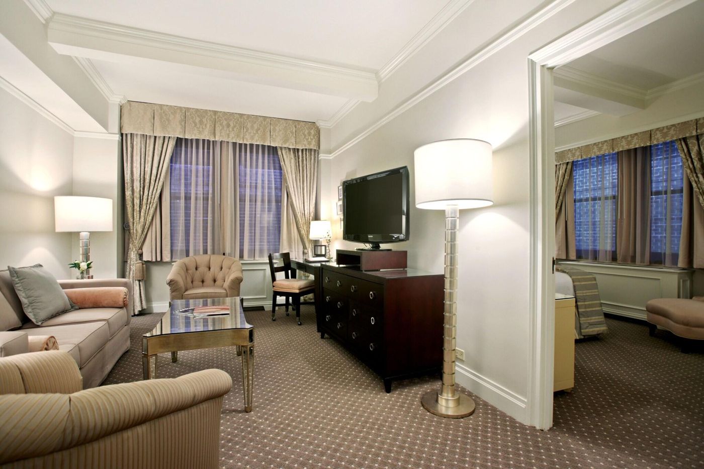 Warwick-New-York-Hotel-Room-19