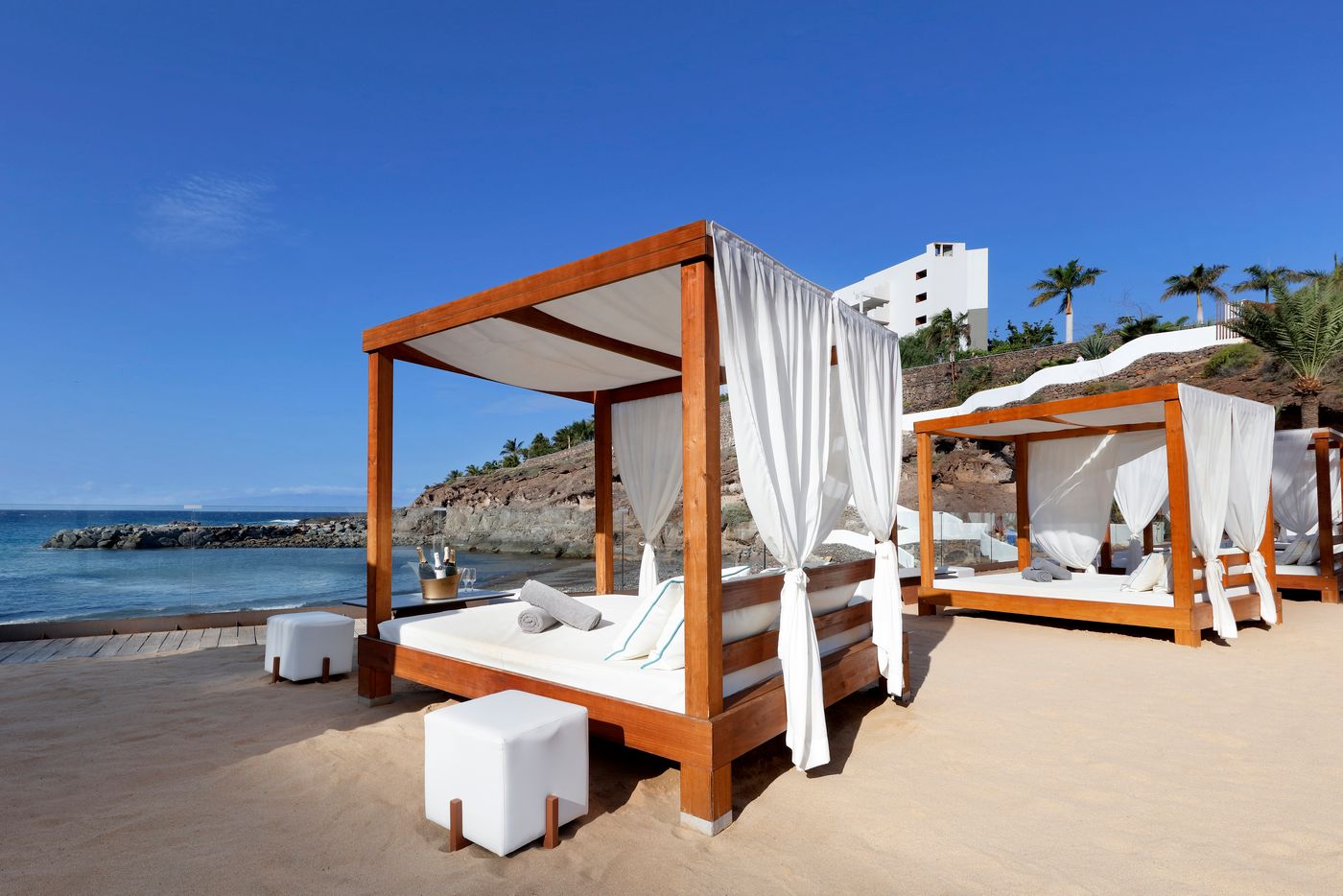 Hard-Rock-hotel-Tenerife-Beach-83