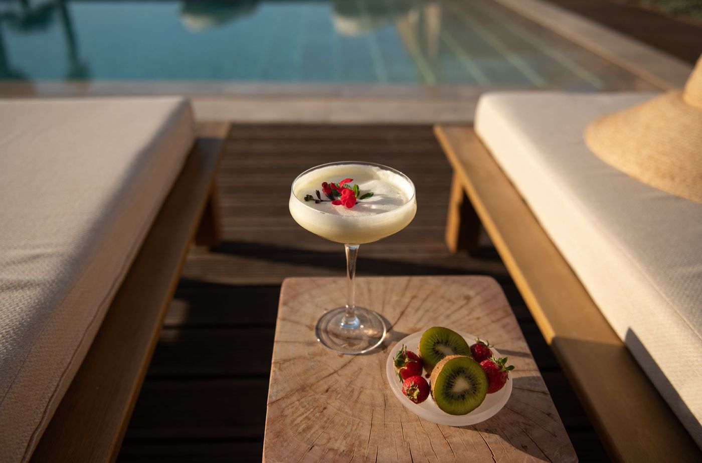 Mitsis-Rinela-Bar-19