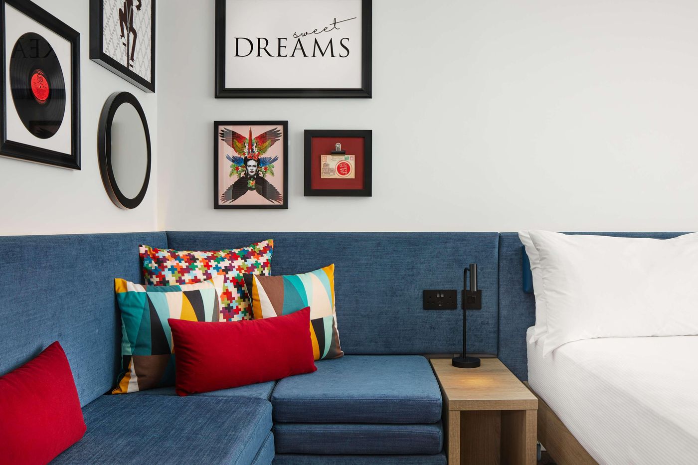 Hampton-by-Hilton-Dublin-City-Centre-Room-38