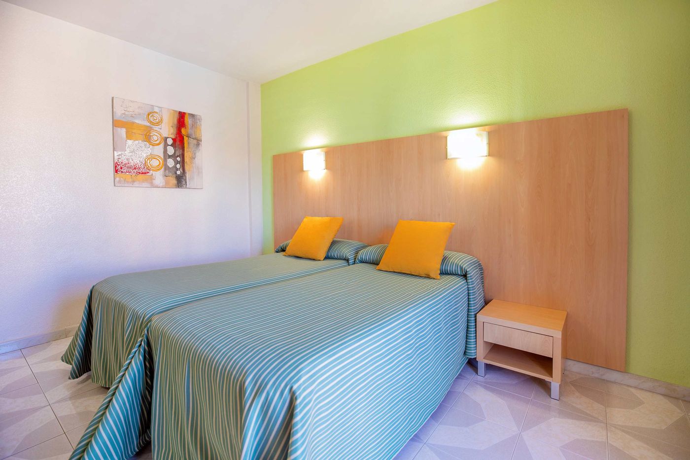 Servigroup-Pueblo-Benidorm-Room-15