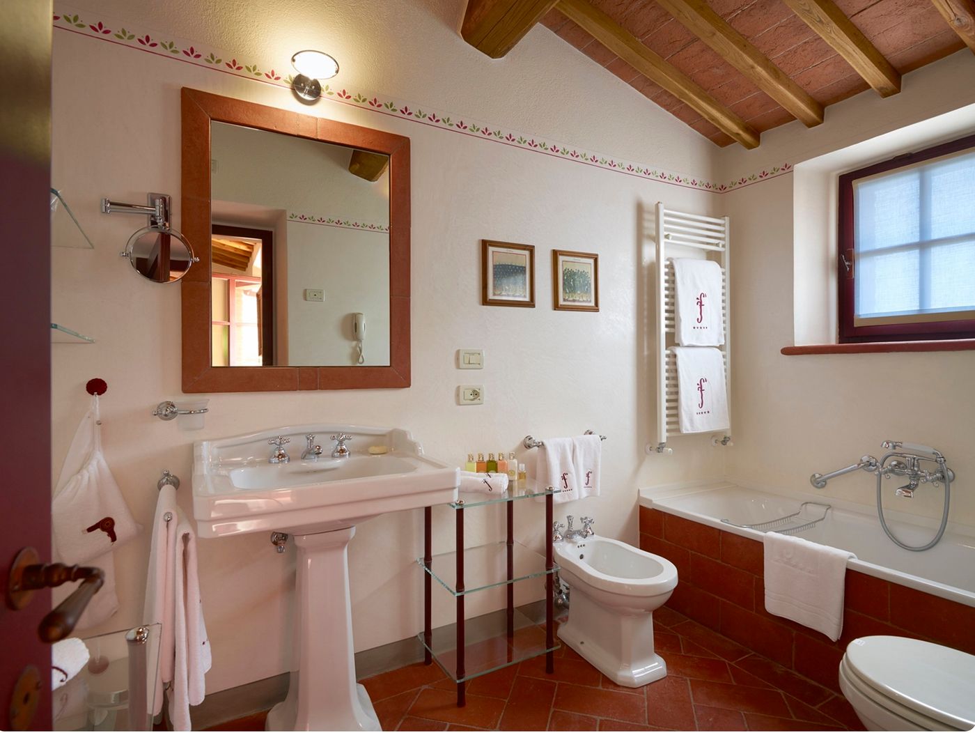 Hotel-Le-Fontanelle-Room-36