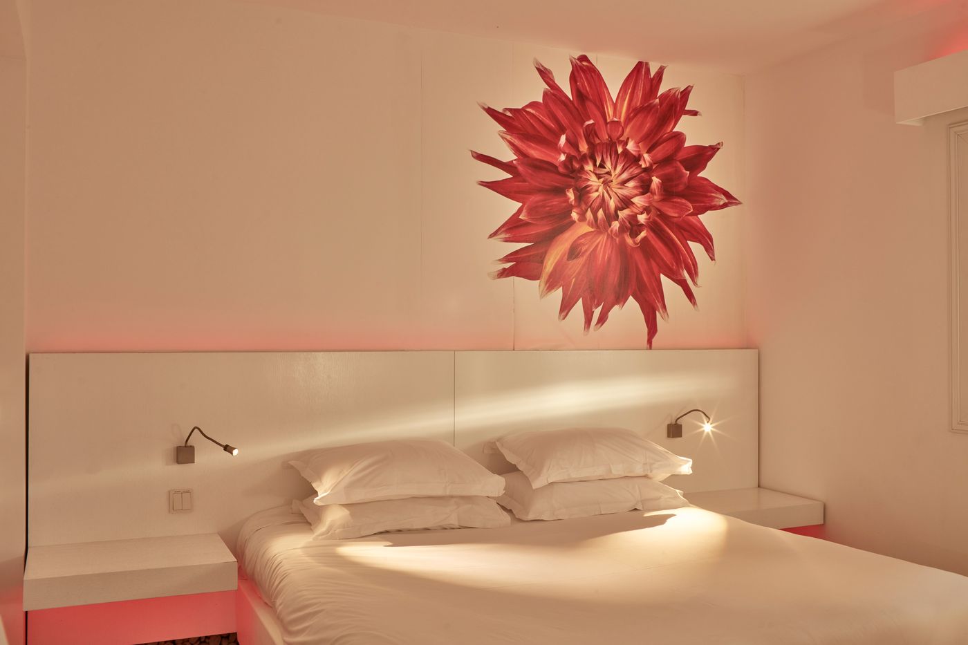 So White Club Resort