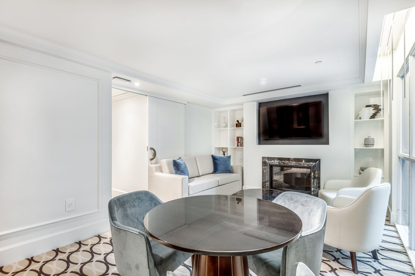 Azur-Legacy-Collection-Hotel-Room-22