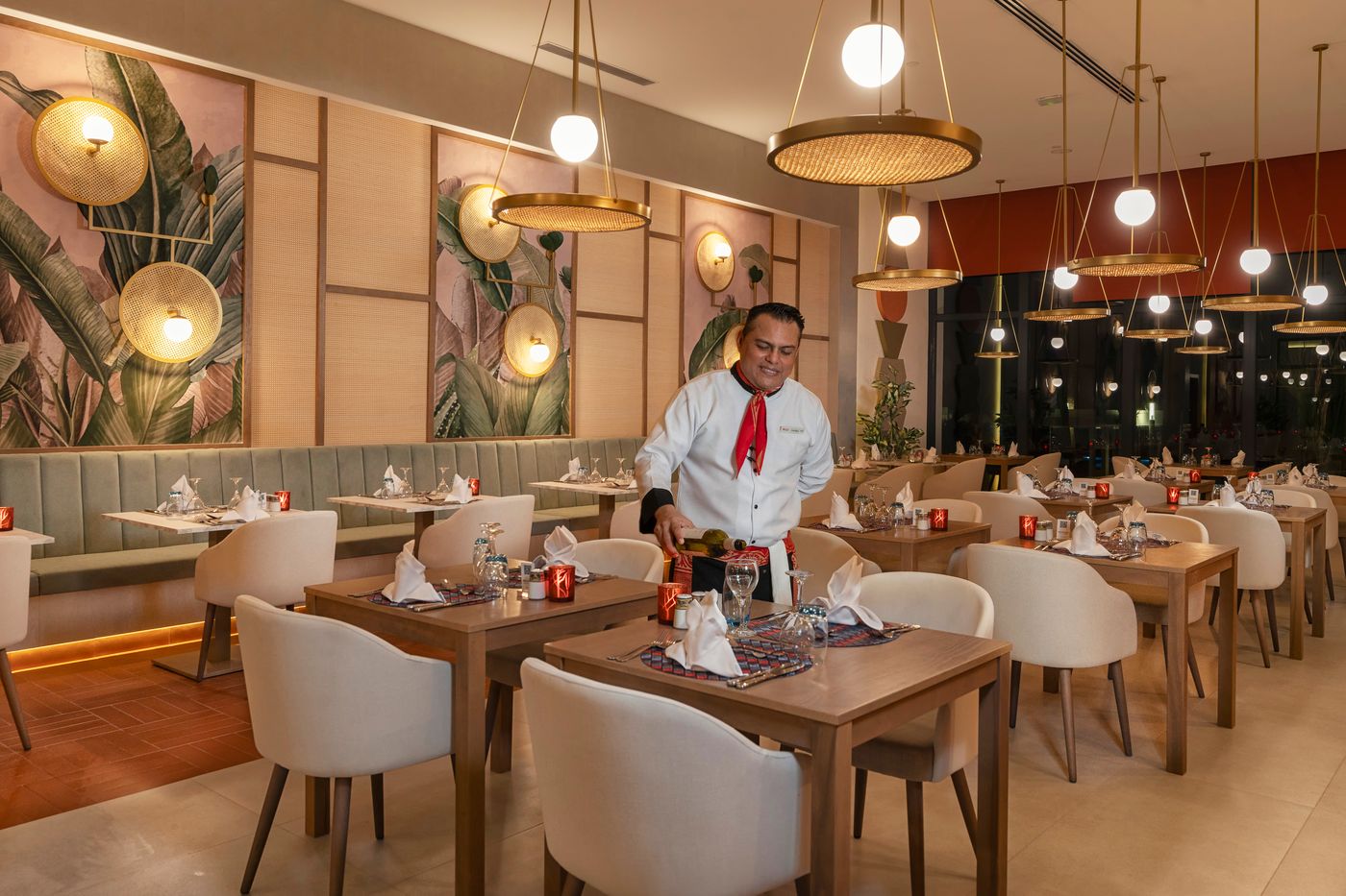 Riu-Caribe-All-Inclusive-Restaurant-32