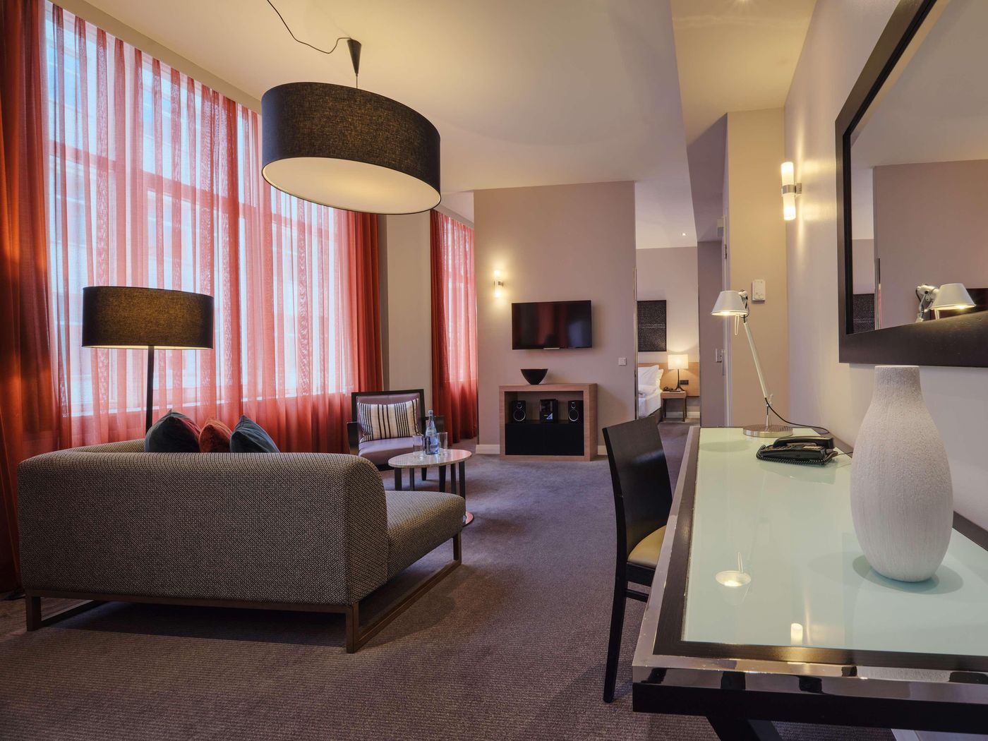 Adina-Apartment-Hotel-Berlin-Checkpoint-Charlie-Room-20