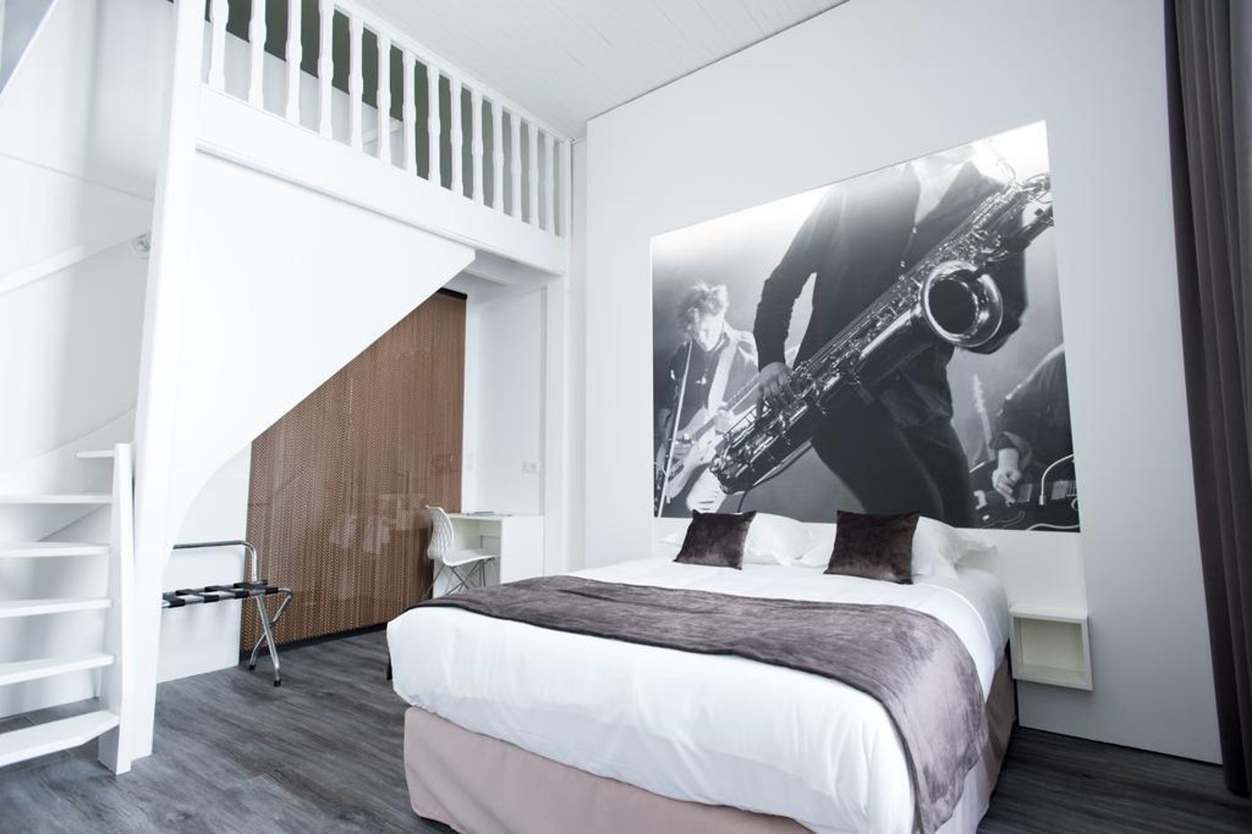 Hotel François 1er-France-LA ROCHELLE-Room-8