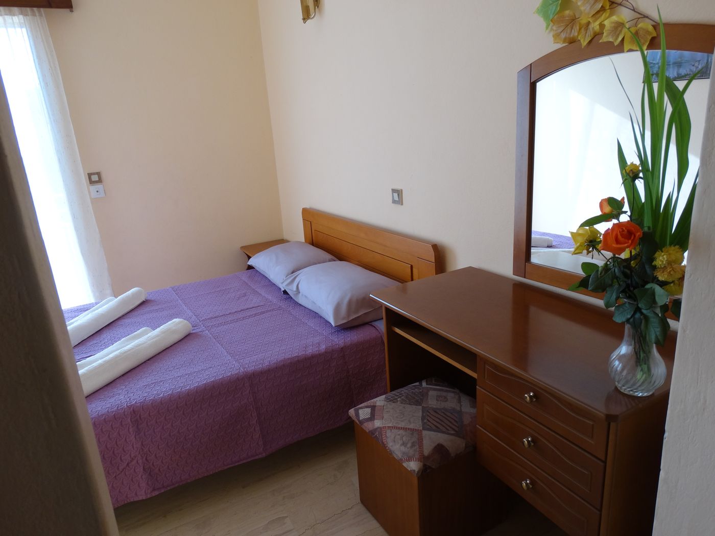 Makis-Apartments-Room-45