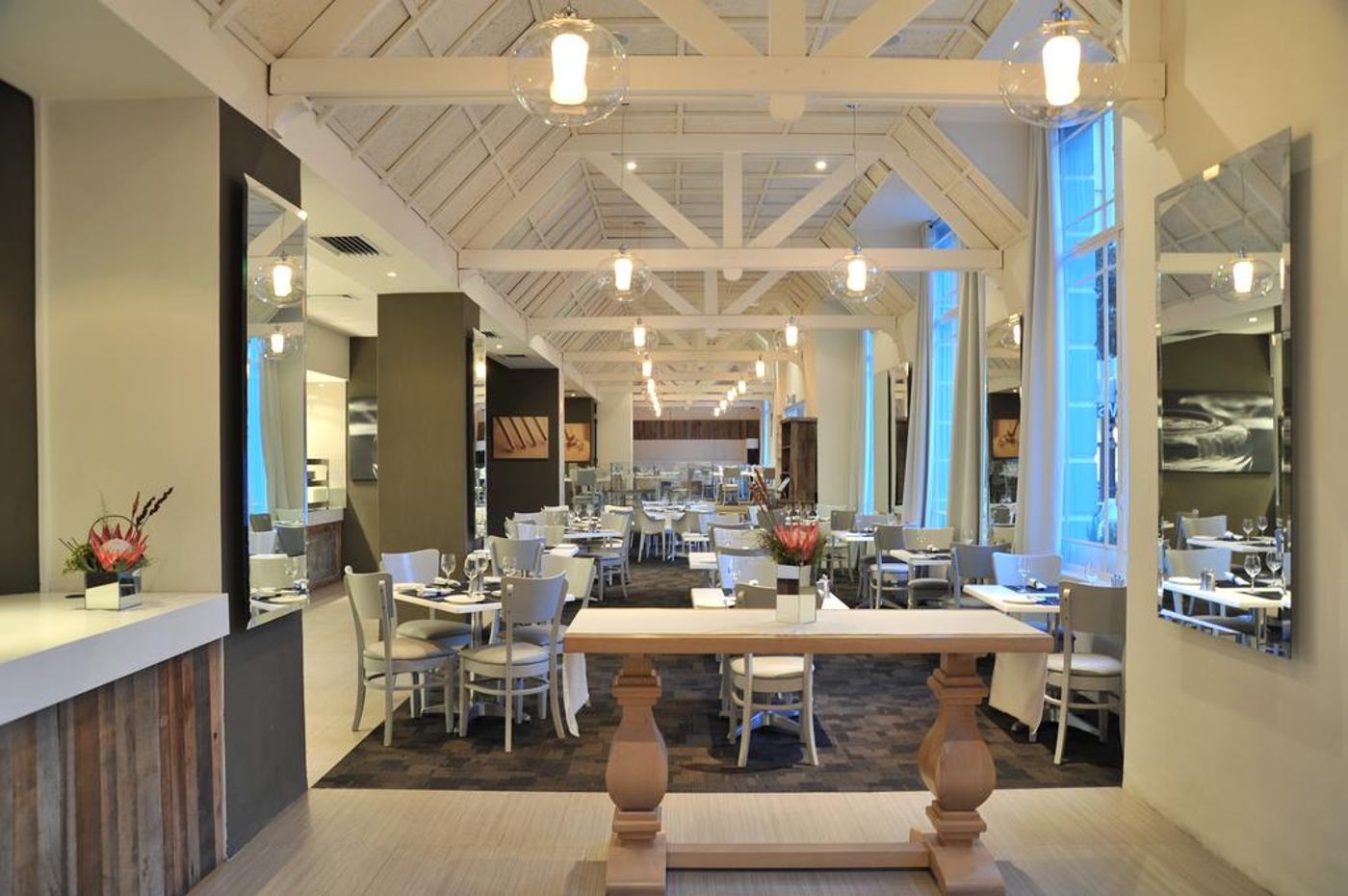 ONOMO Hotel Cape Town – Inn On The Square