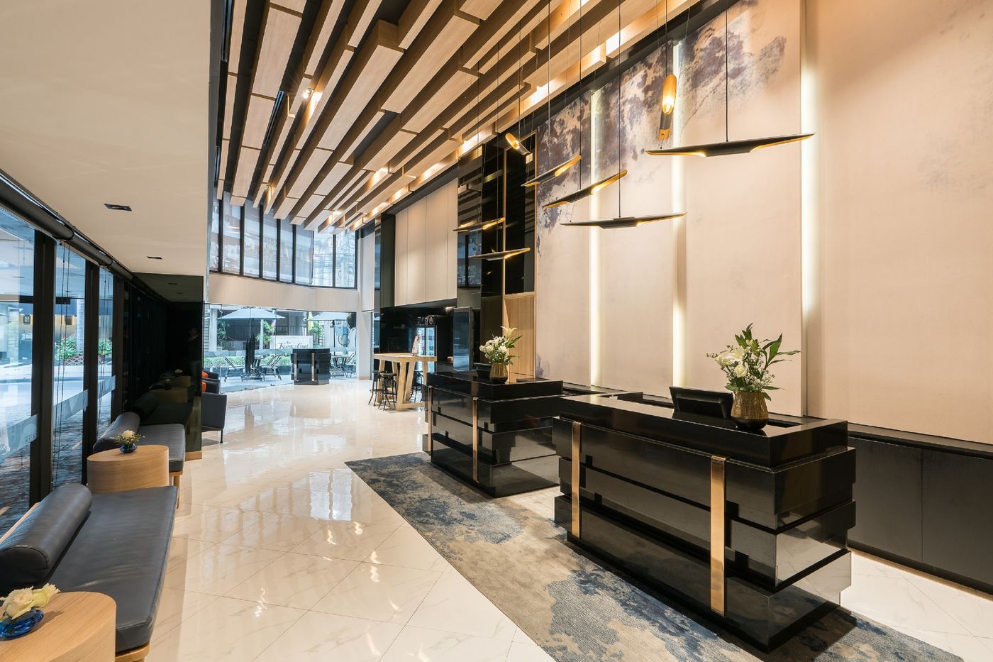 The-Key-Premier-Hotel-Sukhumvit-Lobby-3