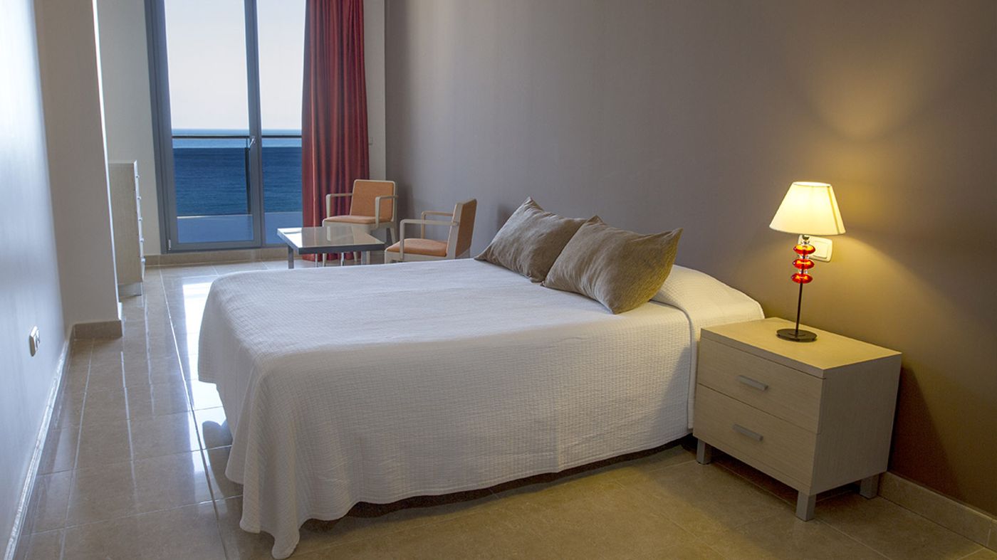 ESTIMAR-Calpe-Apartments-2---Two---Adults-Only--16---Room-15