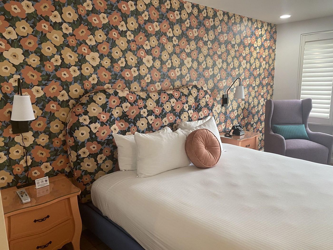 Best-Western-Plus-Hollywood-Hills-Room-34