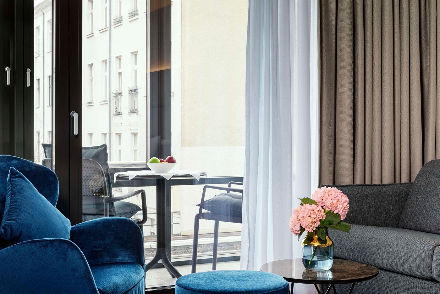 NH-Berlin-Kurfurstendamm-Room-17