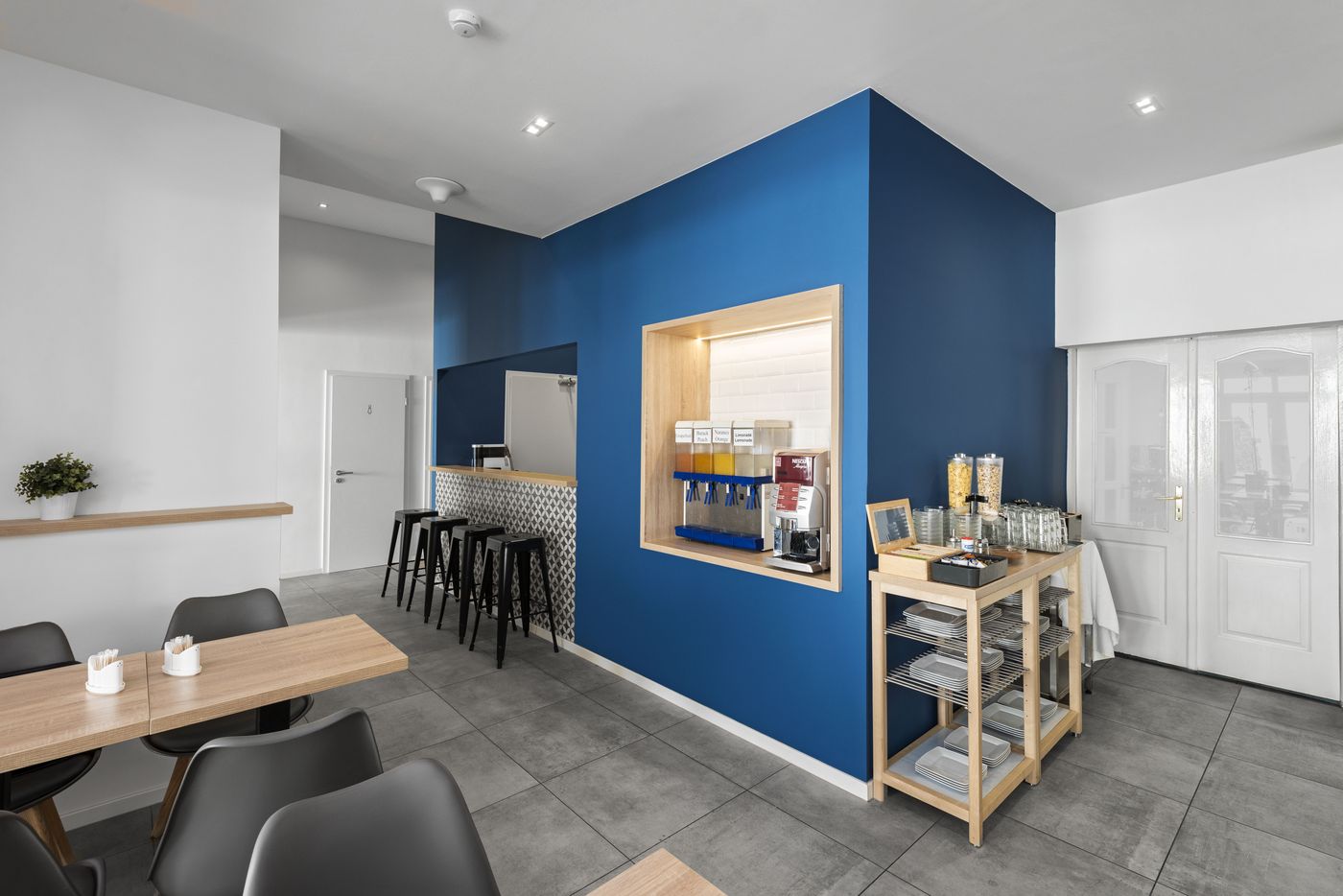 Hotel-Chesscom-Restaurant-11