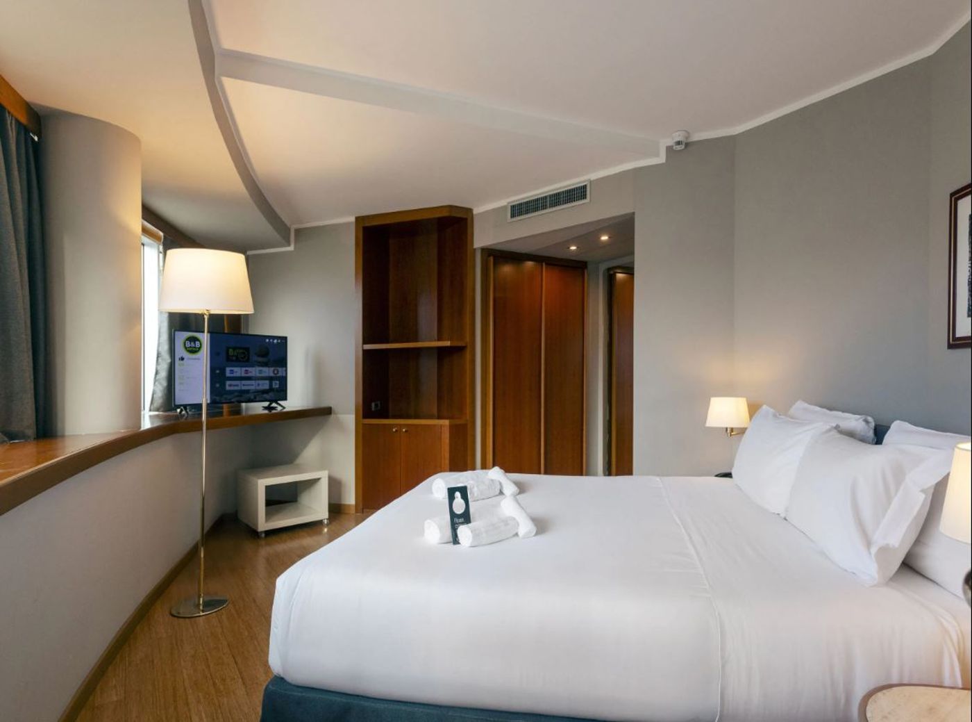 B-B-Hotel-Trapani-Crystal-Room-10