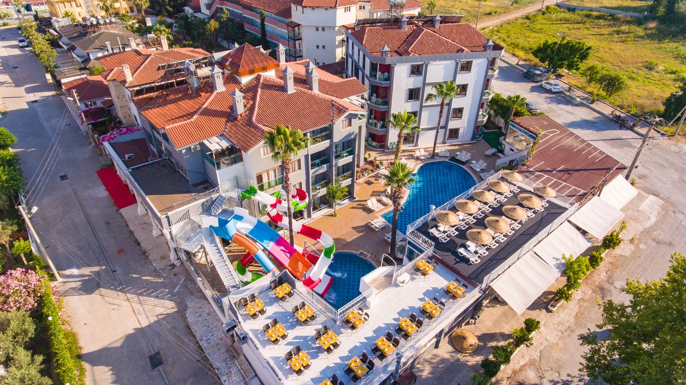 Joker Vista Hotel Side