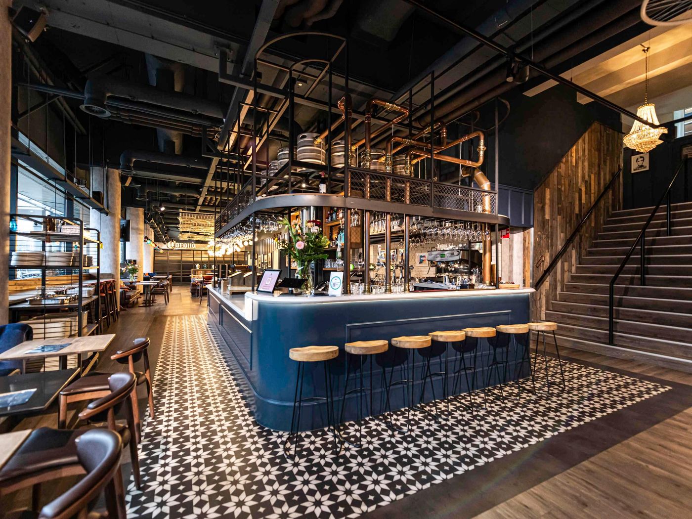 ibis-Amsterdam-Centre-Restaurant-10