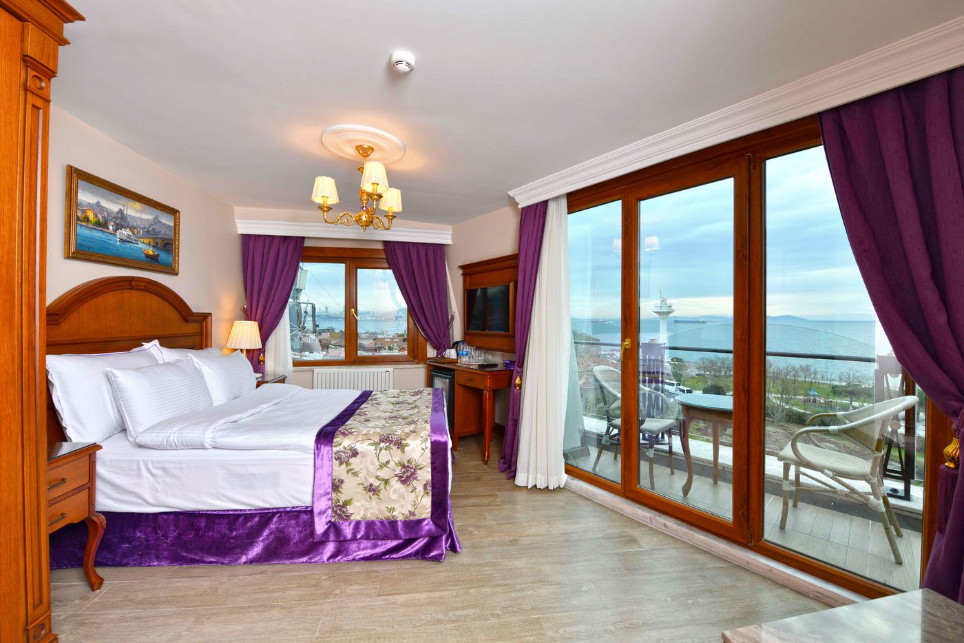GLK-Premier-Sea-Mansion-Suites---Spa-Room-13