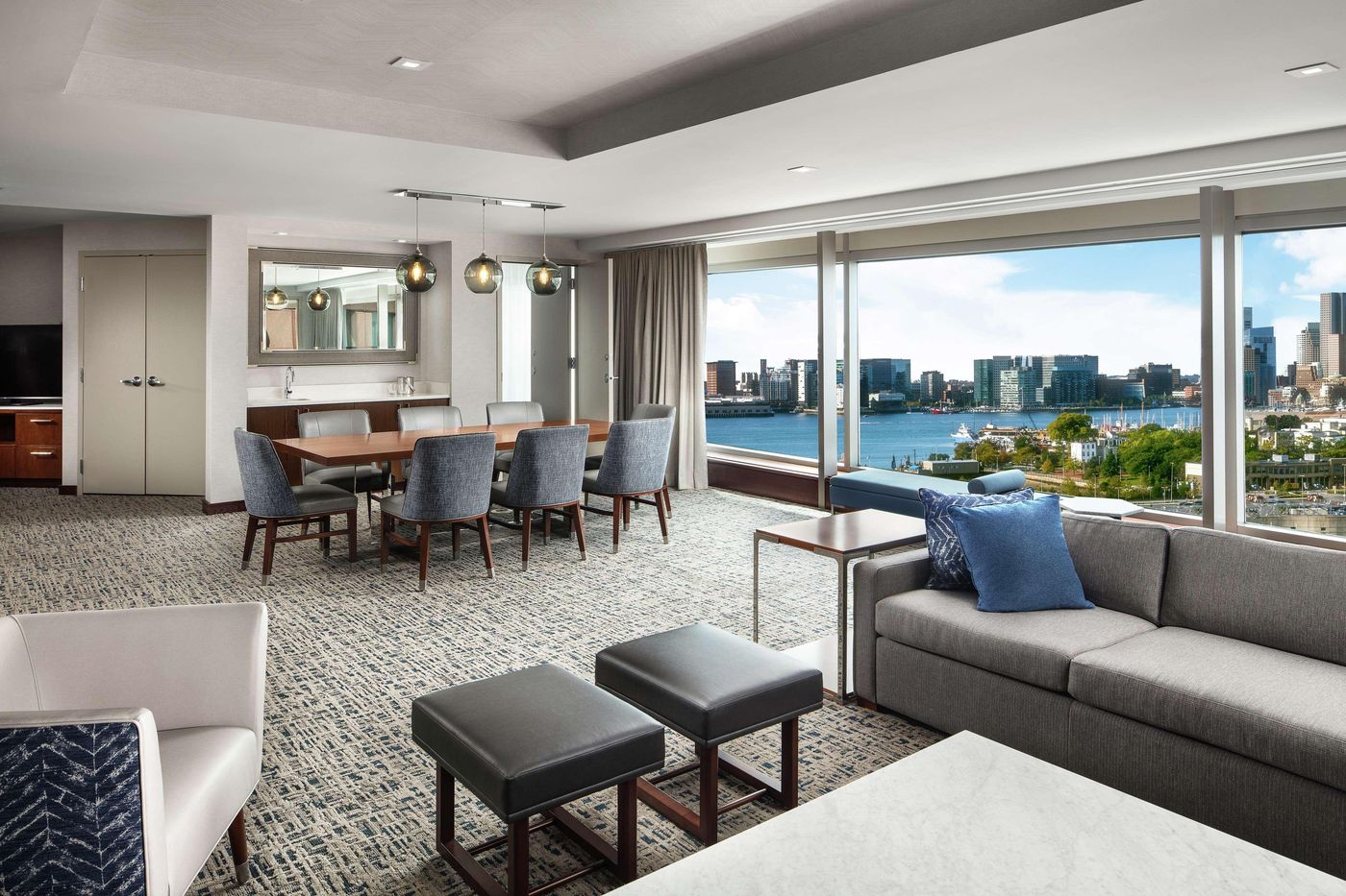 Hilton-Boston-Logan-Airport-Room-7