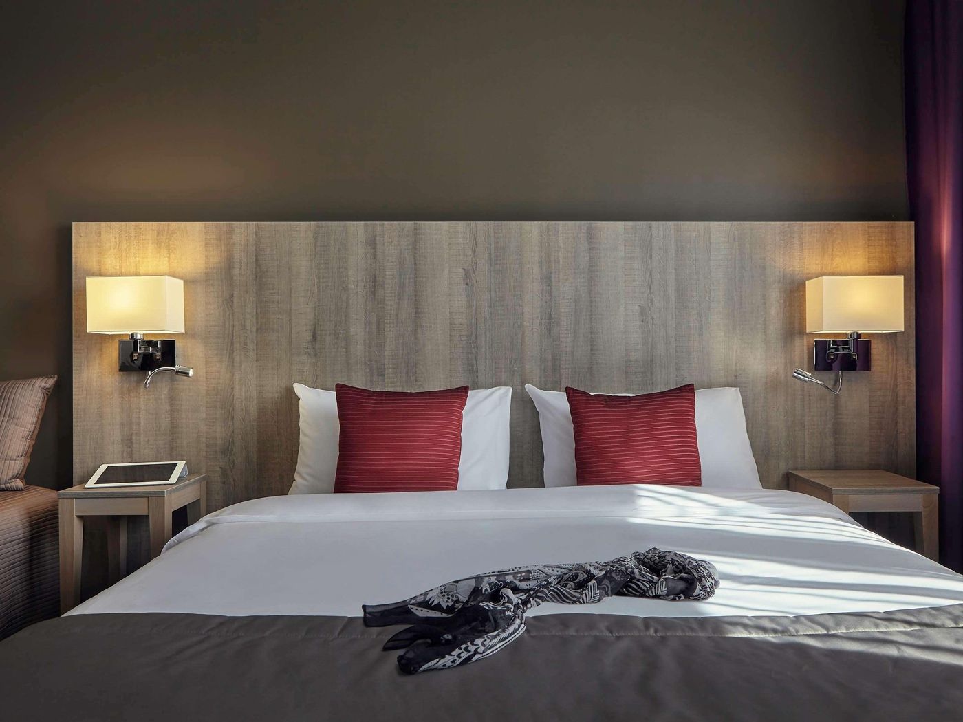 Mercure-Versailles-Parly-2-Room-32