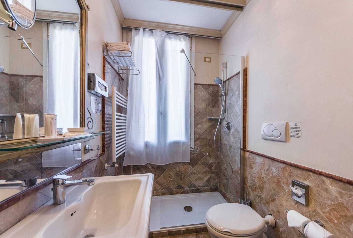 Villa-Laguna-Room-23